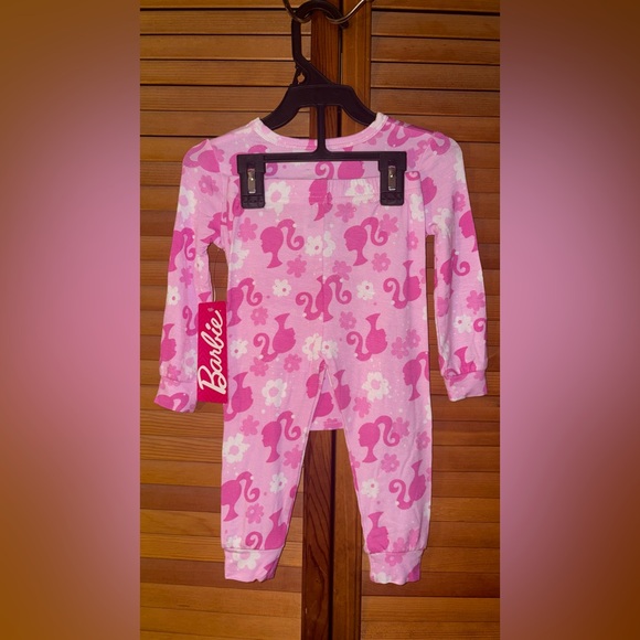 Barbie Toddler Pajama Set – (NWT) Size: 2T - Picture 6 of 6